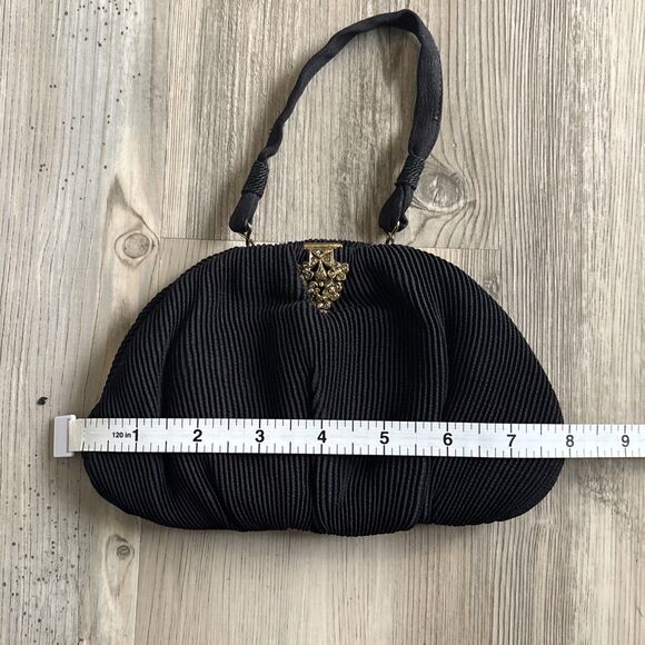 VINTAGE CHARLET Victorian  Black Fabric Purse w Jeweled Clasp  - Made In The USA - Picture 6 of 12